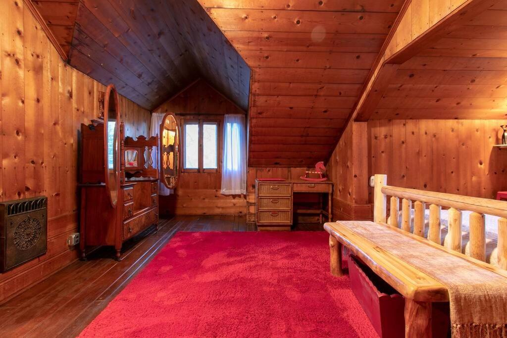 The Lodge At 11 Chimneys Idyllwild Buitenkant foto