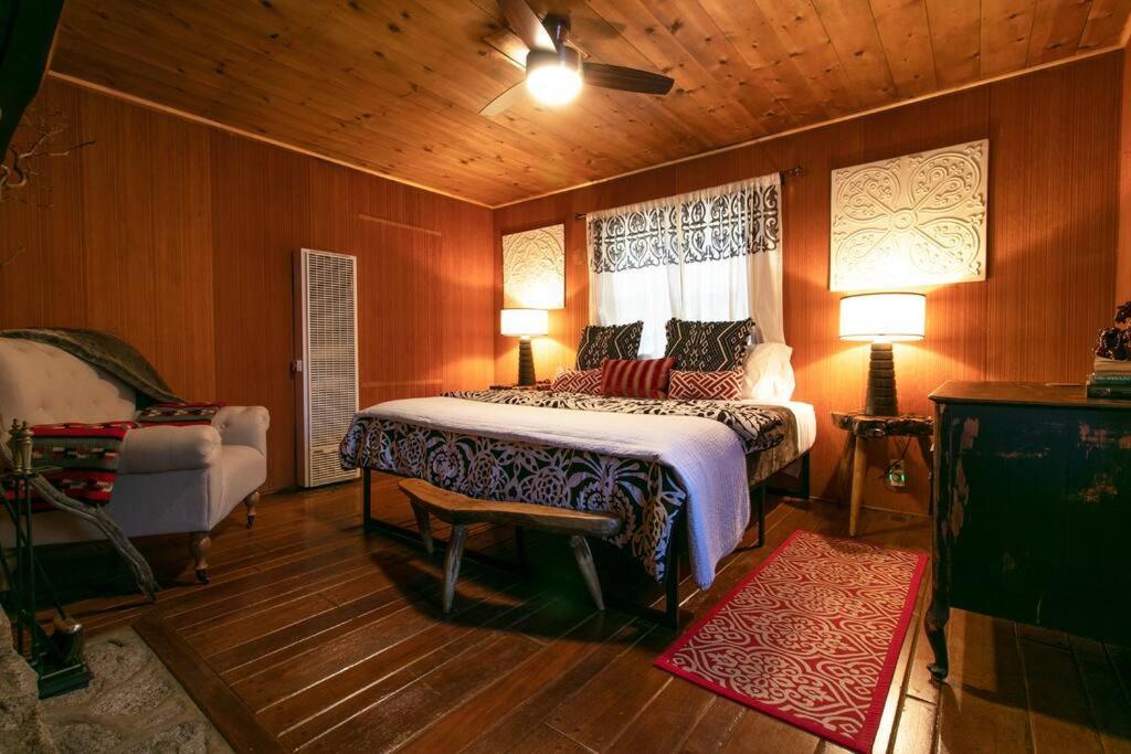 The Lodge At 11 Chimneys Idyllwild Buitenkant foto
