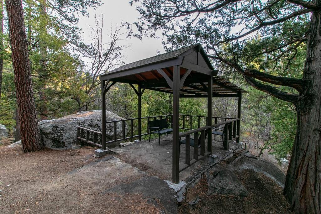 The Lodge At 11 Chimneys Idyllwild Buitenkant foto
