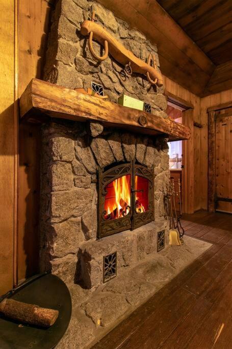 The Lodge At 11 Chimneys Idyllwild Buitenkant foto