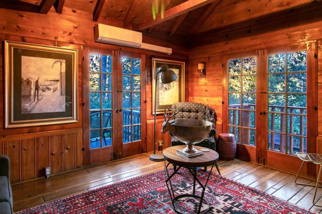 The Lodge At 11 Chimneys Idyllwild Buitenkant foto