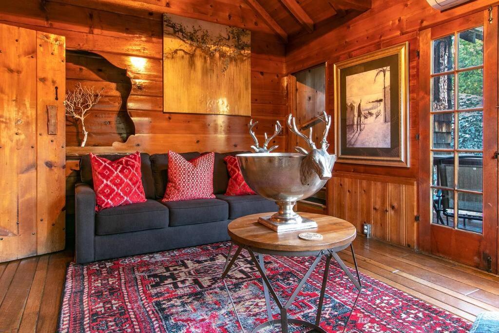 The Lodge At 11 Chimneys Idyllwild Buitenkant foto