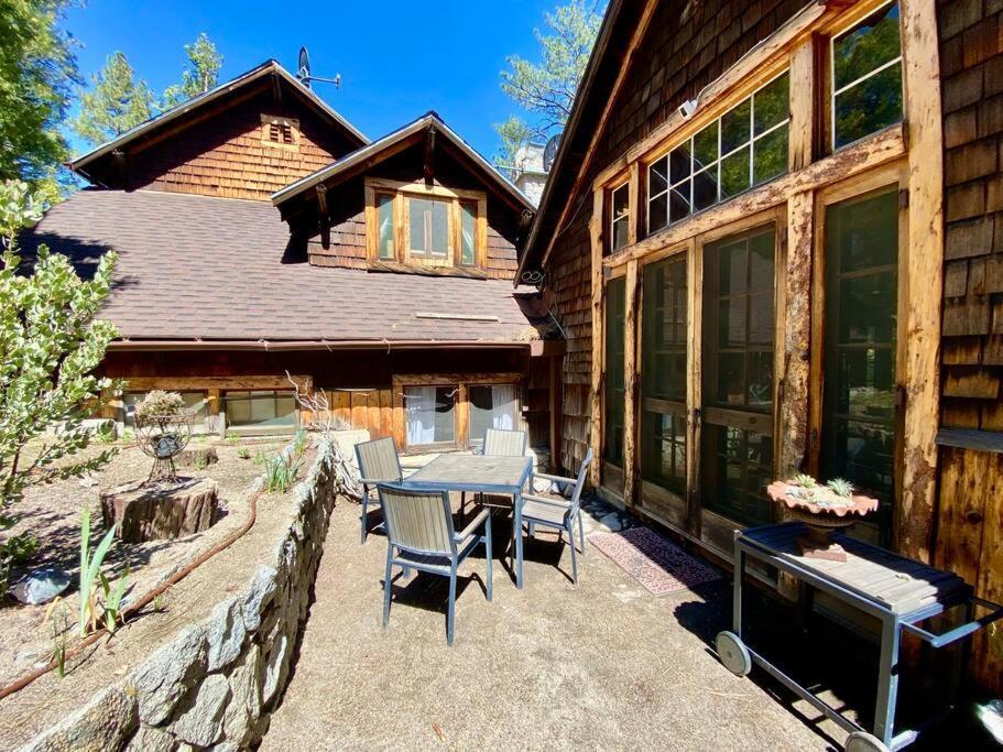 The Lodge At 11 Chimneys Idyllwild Buitenkant foto